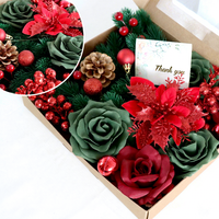 ESTICK Kunstmatige Rozen Kerstbanket Cadeaubox - Handgemaakte Kunststof Hars Schuim DIY Decoratie Ecologisch Amerikaanse Stijl Lichtgewicht