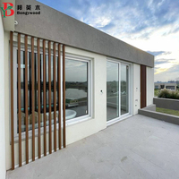 Tubes de co-extrusion en bois composite tendance, tubes carrés en bois-plastique WPC pour la décoration murale