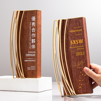 Trophées de cristal en bois personnalisés Plaques en bois vierges de luxe pour cadeaux d'affaires Souvenirs de récompense gravés au laser