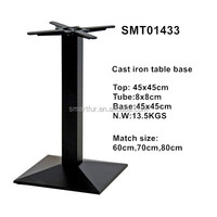 Pied de table carré en fonte 450x450xH720mm avec pieds réglables, finition noire sablée par poudrage