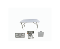 Table de pique-nique pliante en plastique de 122 cm (4 pieds), table de camping, table de réception, table pliante en deux avec poignée