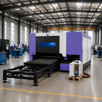 Machine de découpe laser à fibre entièrement fermée avec table d'échange et axe rotatif, pour découpe de métaux, haute puissance, commande CNC