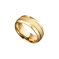 Bague de mariage pour homme 8 mm en acier titane plaqué or 18 carats, centre sablé, deux rainures, bords bombés polis