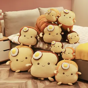 Grosir kualitas tinggi roti panggang Panjang irisan roti bentuk bantal lembut mentega makanan lucu kecil lucu boneka mainan mewah kawaii