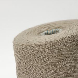 Angora 30 1/15nm 2/15nm 3/15nm 4/15nm 30% Angora 70% Nylon - Product Image 3