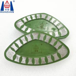 Bloc en forme de triangle abrasif de <span class=keywords><strong>disque</strong></span> de meulage de diamant de Cassani pour les ponceuses lourdes de plancher - Product Image 1