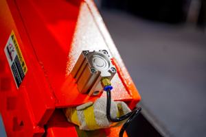 Pengangkat gunting kendaraan ultra-tipis 4000kg pengangkat gunting mobil hidrolik dengan Penyelaras roda - Product Image 5