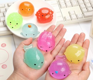 Juguetes Blandos de Animales Kawaii al por Mayor, Mini Mochi de Goma con Purpurina, Juguetes Pegajosos de Animales - Product Image 3