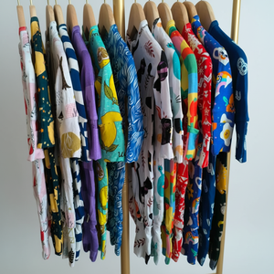 Caja Misteriosa RTS: Pijamas de Bambú a Juego, Caja Sorpresa Whatnot, Pijamas de Bambú Estilo Western, Caja Misteriosa Zippy - Product Image 1