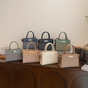 Túi xách nữ đeo chéo mini bền chất liệu PU cao cấp, thiết kế riêng theo yêu cầu nhà sản xuất, bán buôn. - Product Image 2