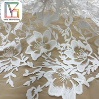 Tissu en dentelle guipure française en gros, tissu en cordon de tulle brodé pour robes de mariée et vêtements féminins
