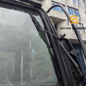 Excavadora Usada HITACHI ZX130 de 13T Confiable, Precio Competitivo, Perfecta para Grandes Obras de Construcción - Product Image 2