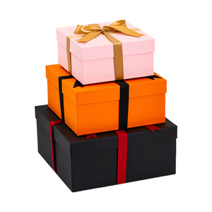 Cardboard packaging magnetic folding paper wedding gift box with ribbon sealing gift box