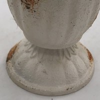 Pot Tanaman Mini Vintage dari Logam, Warna Putih Antik, dengan Alas Besi, untuk Sukulen, Tanaman Hijau Kecil, Dekorasi Rumah dan Taman