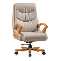 Chaise de bureau exécutive pivotante MIGE Mayfair en cuir bleu marine moderne avec pieds en bois massif, base à 5 étoiles, roulettes et revêtement matelassé