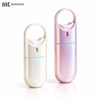 Flacon pulvérisateur à fine brume 10ml 15ml 20ml avec anneau de suspension intégré, portable pour l'emballage et la distribution de liquides cosmétiques