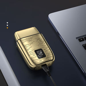 CITICITY เครื่องโกนหนวดไฟฟ้าแบบพกพาสำหรับผู้ชาย จอแสดงผล LCD กันน้ำ ใบมีดสามใบ ชาร์จไฟได้ ระดับมืออาชีพ - Product Image 3