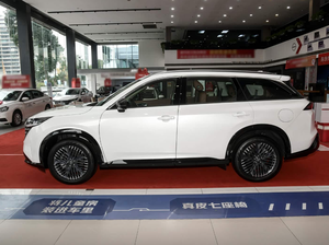 Prix Abordable - <span class=keywords><strong>Pathfinder</strong></span> 4x4 5 Portes 7 Places SUV 2.0T Essence, Sièges en Cuir, Toit Ouvrant Panoramique en Stock - Product Image 3