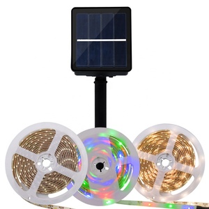 Bande <span class=keywords><strong>LED</strong></span> RVB <span class=keywords><strong>solaire</strong></span> SMD2835 30LED/M <span class=keywords><strong>ruban</strong></span> flexible éclairage IP65 étanche pour le rétro-éclairage extérieur jardin cour décor - Product Image 1