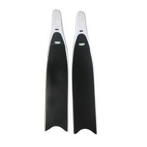 काले मुक्त गोताखोरी कार्बन फाइबर पंख - Product Image 1