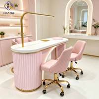 Table de manucure individuelle moderne avec plateau en marbre et lampe à ongles intégrée, durable pour salon de manucure