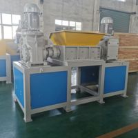 Promotion : Broyeur de déchets plastiques portable haute sécurité, déchiqueteur industriel à double arbre, avec moteur de pompe à engrenages et contrôle PLC