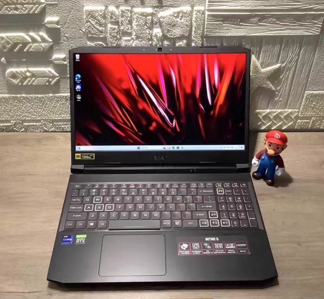 Premium Gaming Laptop I911900H Processor RTX3060 Graphics 16GB Memory 512GB SSD 15.5 Inch 144Hz Screen English Windows 12 Grade