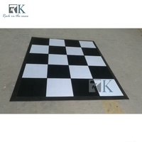 Plancher de danse portable en PVC avec plateforme à damier noir et blanc pour les événements ou la maison