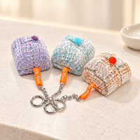 Étuis à bijoux en tissu tissé tricolore avec fermeture à pression, porte-clés et inserts en velours noir pour boucles d'oreilles