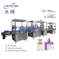 Machine de remplissage entièrement automatique pour flacons de parfum liquide avec système d'indexage linéaire pour la production de flacons en verre