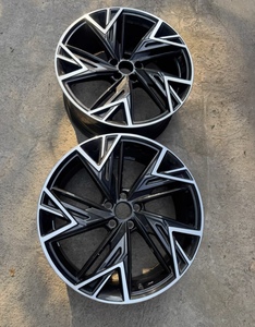 อะไหล่แท้ Original Auto Accessories Hub 4G9601025 4G9601025F 4G9601025K ล้อแม็<span class=keywords><strong>ก</strong></span>ซ์ฟอร์จแท้ขนาด 21 นิ้ว สำหรับรถยนต์ Audi A7 A6 Q5 Q7 RS - Product Image 2