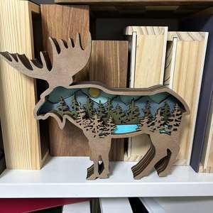 Ornamen Meja Dekoratif Berlapis-lapis dengan Ukiran Kayu Lapis 3D Bentuk Hewan LED Rusa Hutan Moose Bigfoot - Product Image 2