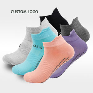 Calcetines tobilleros para mujer, calcetines cortos con logotipo personalizado, toalla con agarre de Color, calcetines antideslizantes con malla para Pilates, calcetines de Yoga para mujer - Product Image 1