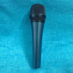 Micrófono Vocal Dinámico Profesional E835, Diseño con Cable para Cantar en Escenario, Presentaciones y Transmisiones en Vivo en Línea - Product Image 3