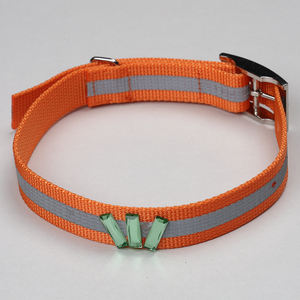 Collares Personalizados para Mascotas, Collares Reflectantes de Lujo para Perros y Gatos, con Diseño Táctico y Color Personalizable - Product Image 1