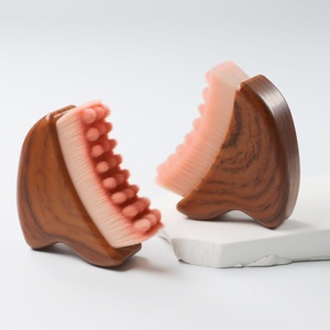 Pinceaux de contouring facial en fibres synthétiques avec manche imitation bois pour le modelage et le <span class=keywords><strong>massage</strong></span> du <span class=keywords><strong>visage</strong></span> – Vente en gros usine - Product Image 5