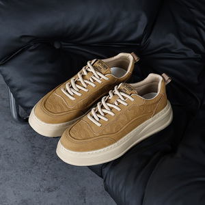 New men's casual board shoes - solid color, versatile for daily use, thick sole for heightening - Product Image 2