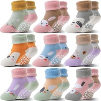 Chaussettes antidérapantes pour bébés et tout-petits, motif animaux de dessin animé 3D, personnalisables, en gros, en stock, prêtes à être expédiées
