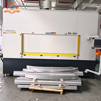 Scie circulaire à double tête 8 axes haute vitesse pour la fabrication de poutres anti-collision et de boîtes d'absorption d'énergie pour véhicules à énergie nouvelle