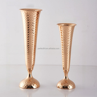 Vase à fleurs moderne en métal doré, haut, géométrique, texturé, en forme de trompette, support de piédestal pour centre de table de mariage, fête, hôtel, décoration d'événements