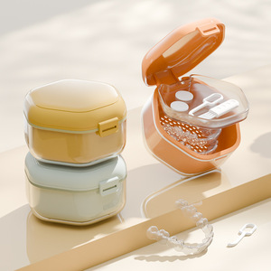 Étui de retenue orthodontique scellé nettoyage de prothèses dentaires boîte de nettoyage de prothèses dentaires conteneur de fausses dents portable à 2 couches - Product Image 1