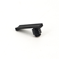 Clips de câble automatiques innovants Clip de garniture intérieure d'arbre de Noël en plastique à faible coût Rivets de punaise barbelés en nylon Clip de voiture amélioré