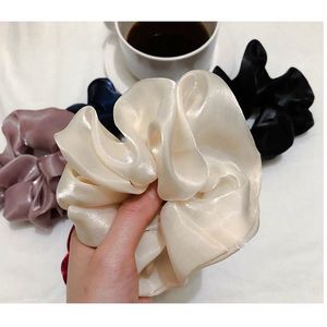 Vente en gros de chouchous en satin de soie élastiques de 12 cm pour femmes et filles, grandes tailles, couleur unie, accessoires capillaires élégants - Product Image 4