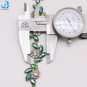 Robe de garniture de couture en cristal vert étincelant baguage décoratif chaîne de coupe en cristal garnitures de chaîne en strass - Product Image 2