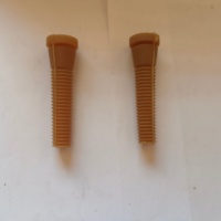 Doigts en caoutchouc en spirale à haute productivité pour machine à plumer les poulets avec convoyeur aérien suspendu, fournis par l'usine