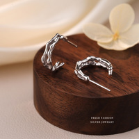 Boucles d'oreilles clous géométriques Damila en laiton et cuivre, double couche, effet lave liquide, pour femmes, vente en gros