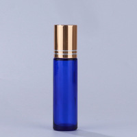 Petit rouleau de poche de 10ml d'huile essentielle de couleur personnalisée bouteille en verre de parfum à rouler sur pour le testeur d'échantillons de voyage et cosmétiques
