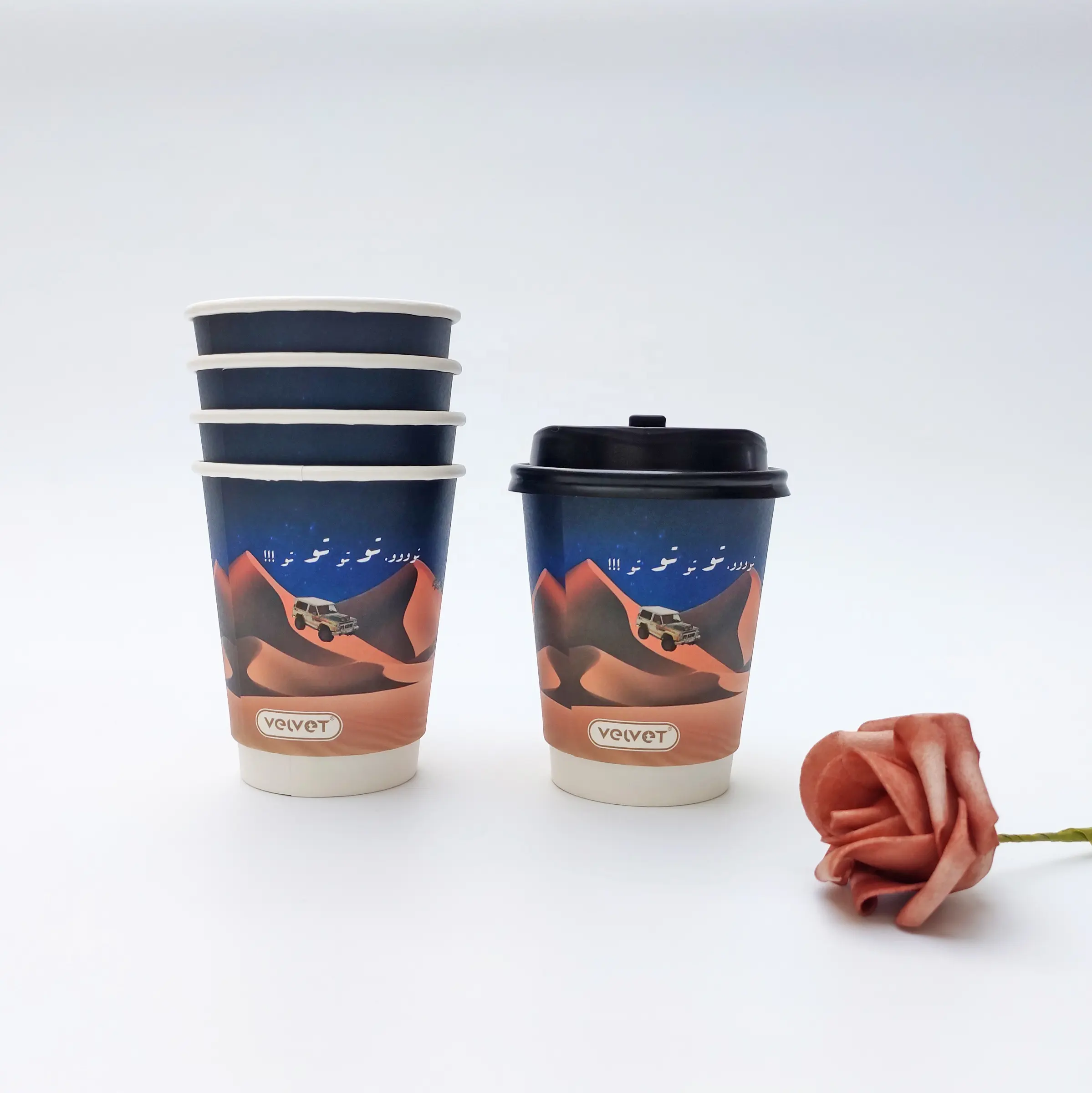 Изготовленный на заказ логотип двойные одинарные бумажные кофейные чашки с пластиковыми крышками