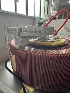 <span class=keywords><strong>AVR</strong></span> trạng thái rắn 3 pha servo SVC 2000W 300kva ổn áp cho máy 2KVA đến 600kva phạm vi AC hiện tại - Product Image 4