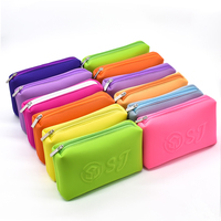 Pochette de luxe matelassée en néoprène pour brosses de maquillage, petite trousse de beauté de voyage, sacs et étuis cosmétiques en gros pour femmes, pochette zippée